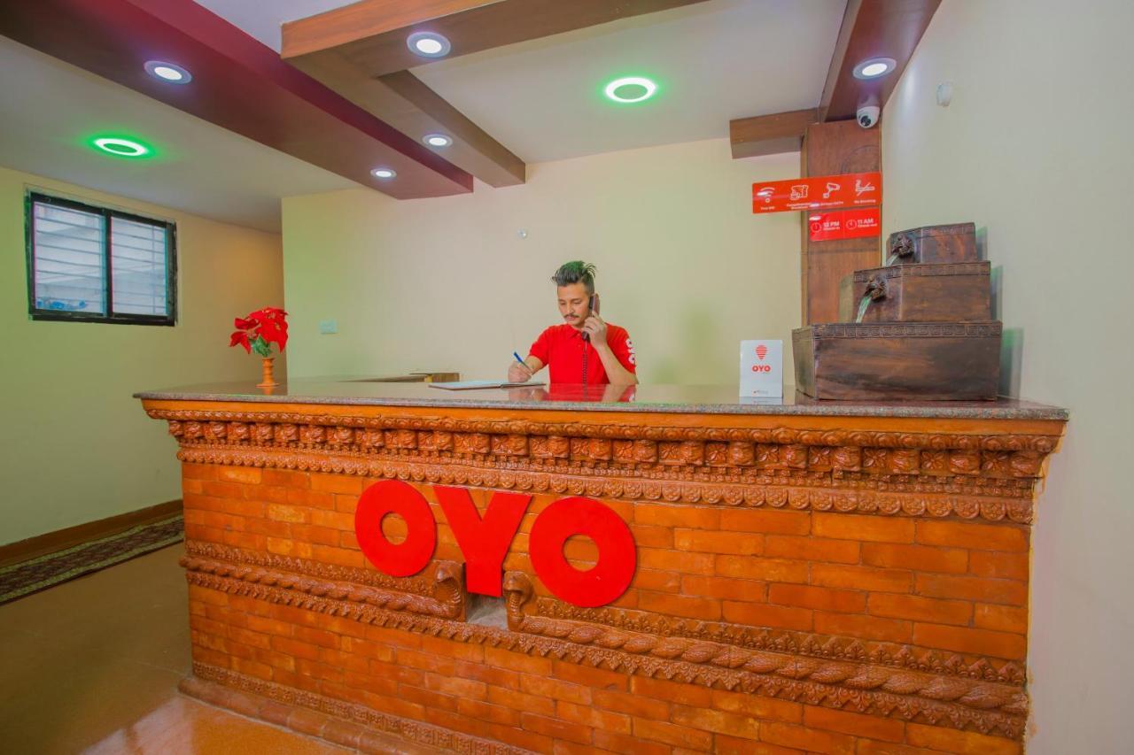 Oyo Hotel Antique Kutty Katmandú Exterior foto